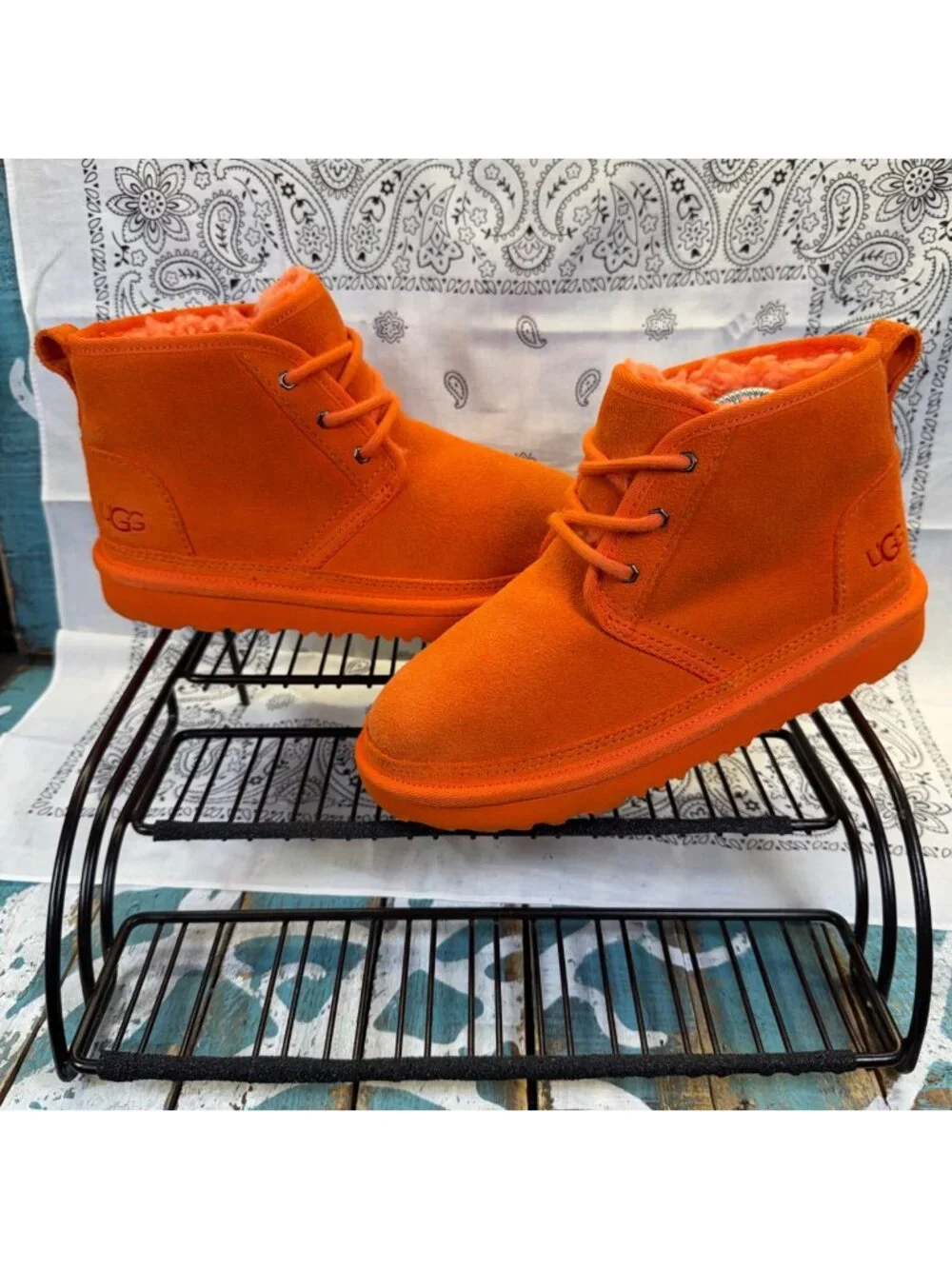 UGG Neumel II RARE Orange Suede Chukka Ankle Boot Youth 3/Womans 4.5 Worn 2X